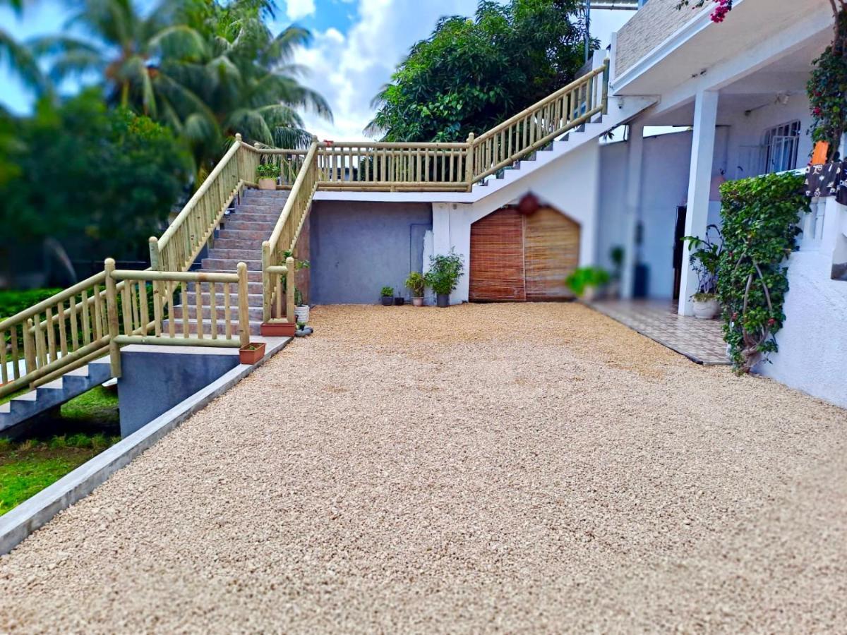 Lavender Hotel Le Morne Ngoại thất bức ảnh