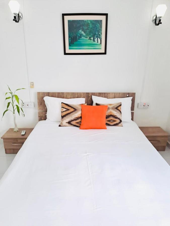 Lavender Hotel Le Morne Ngoại thất bức ảnh