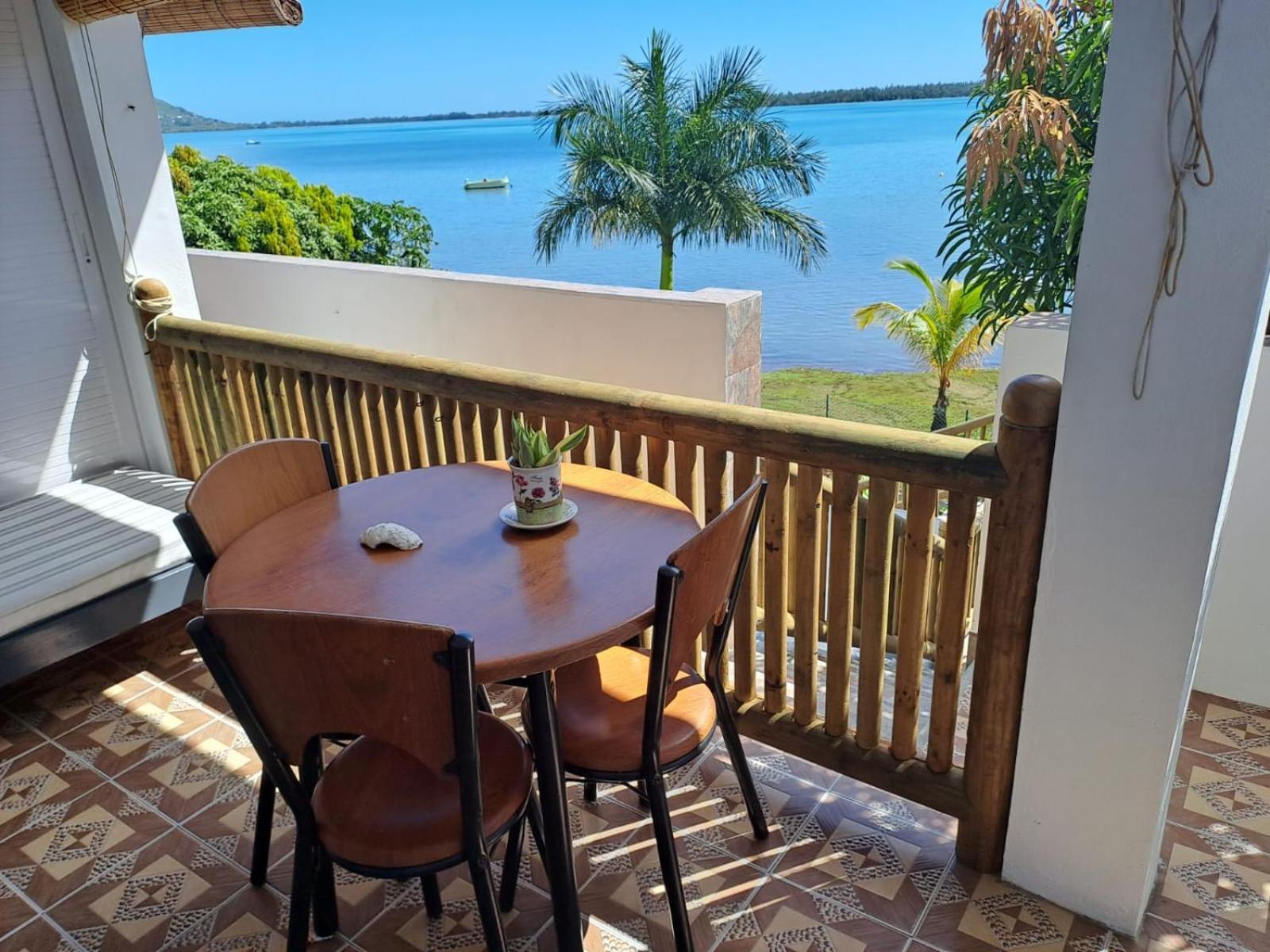 Lavender Hotel Le Morne Ngoại thất bức ảnh