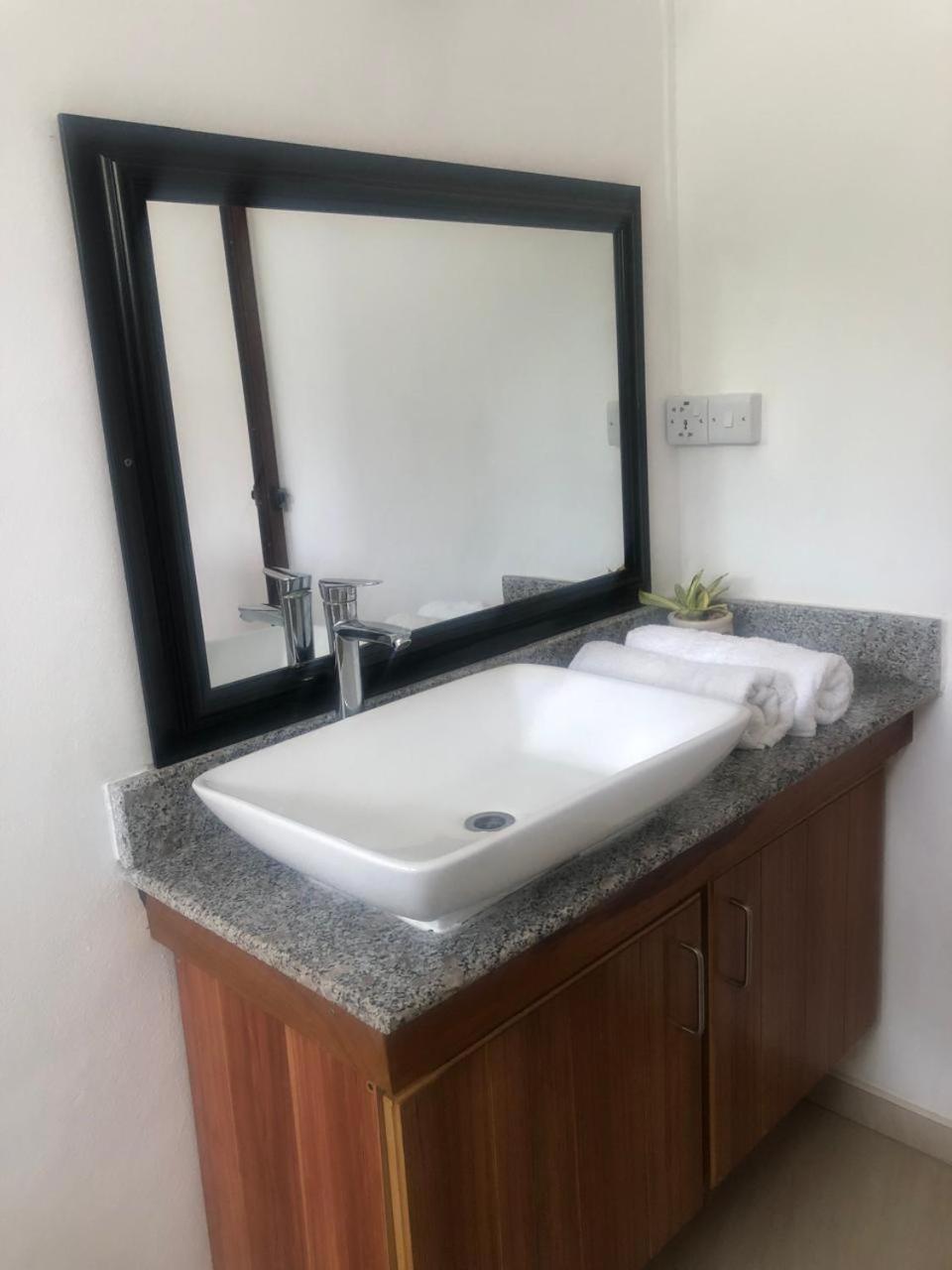 Lavender Hotel Le Morne Phòng bức ảnh