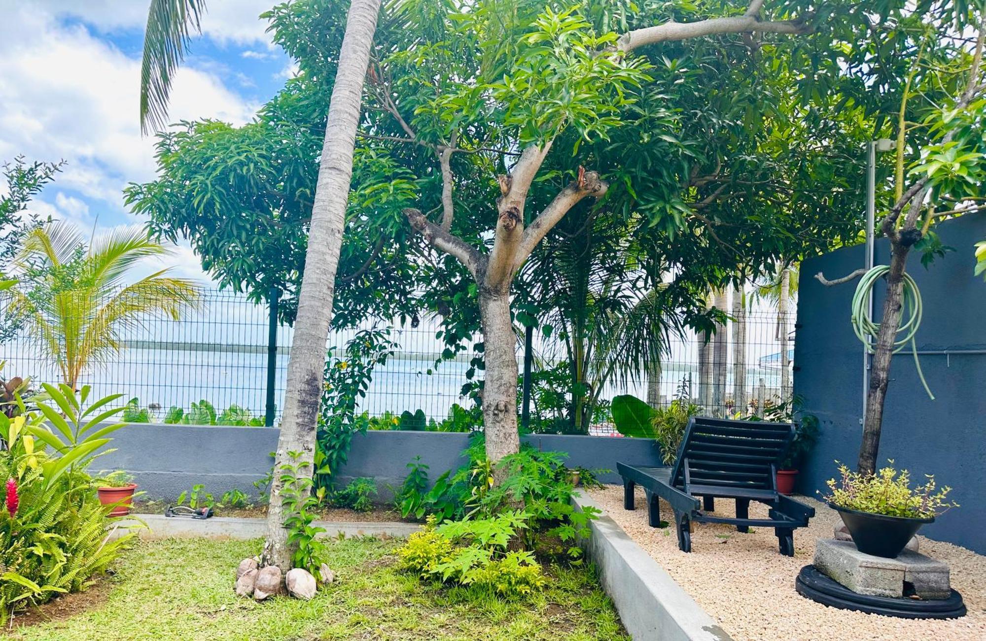 Lavender Hotel Le Morne Ngoại thất bức ảnh